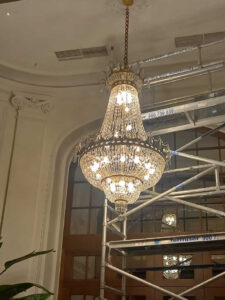 Entrada Hotel Palace Madrid - Cleaner Lamp