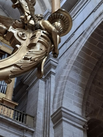 img9-restauracion-bronces-monumentales-el-escorial