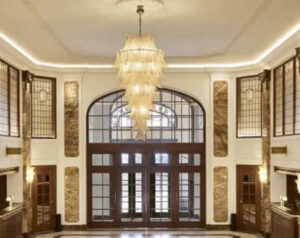 Montaje Lámpara Recepción Hotel Palace