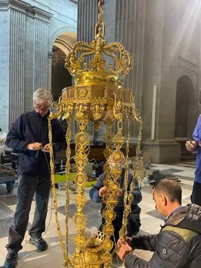 restauracion-lampara-monumental-el-escorial-cleanerlamp-slider25